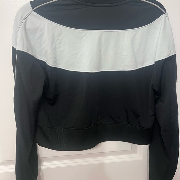 Nike Monochrome Zip-Up Jacket - Picture 8 of 9